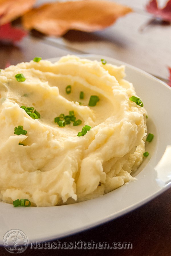 Making Mashed Potatoes
 Garlic and Chive Mashed Potatoes Recipe