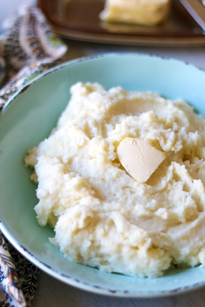 Making Mashed Potatoes
 How to Make Perfect Mashed Potatoes Everything You Need