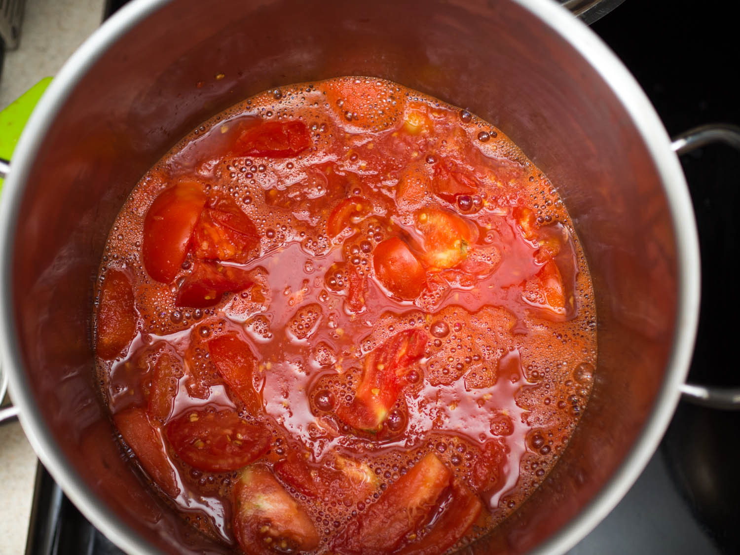 Making Tomato Sauce
 How to Make the Best Tomato Sauce From Fresh Tomatoes