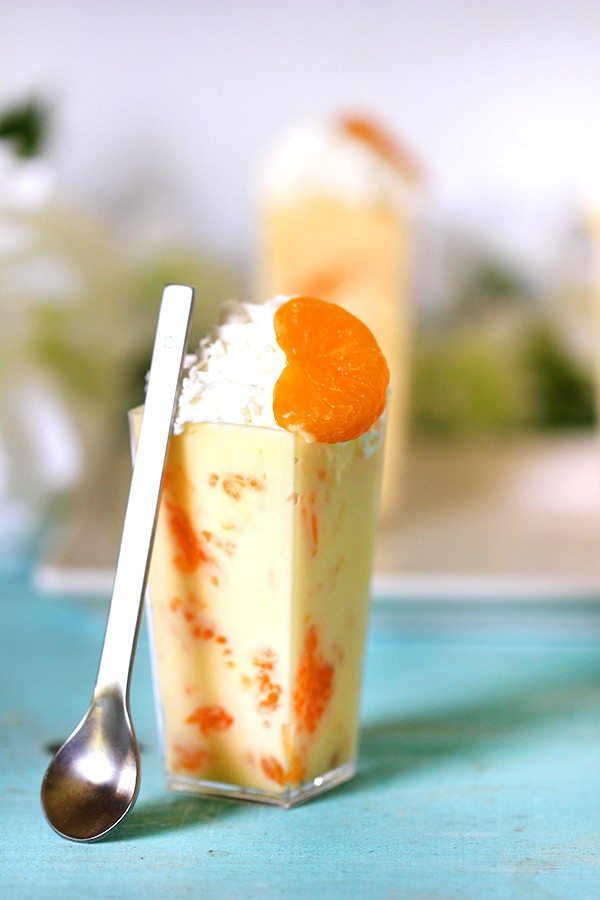 Mandarin Orange Jello Dessert
 Easy Mandarin Orange Dessert es To her with 3