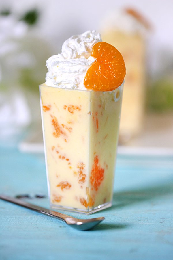 Mandarin Orange Jello Dessert
 Easy Mandarin Orange Dessert es To her with 3