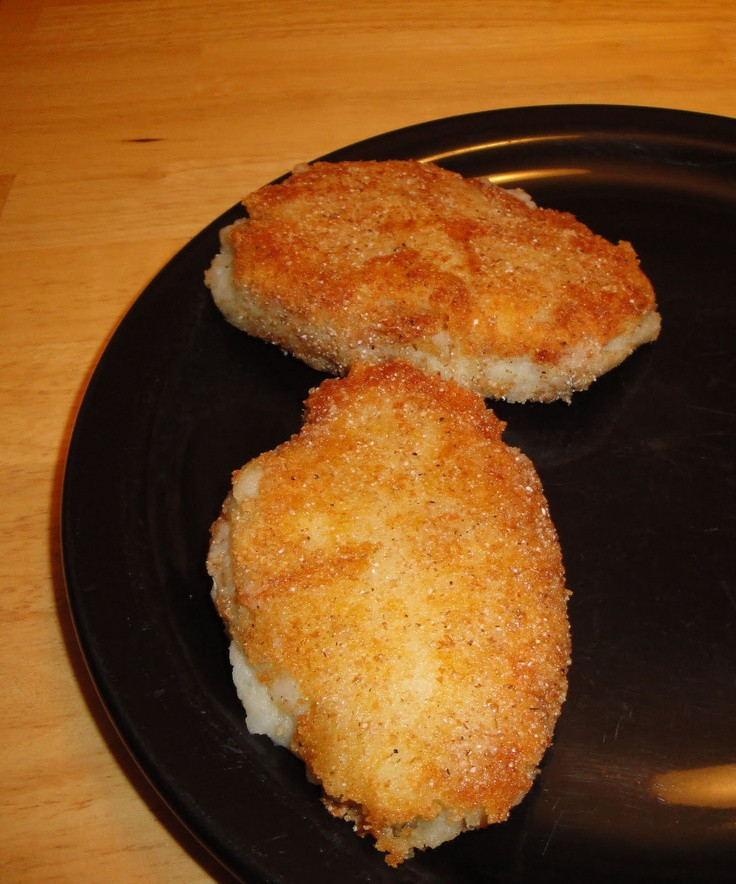 Mashed Potato Cakes Paula Deen
 Mashed Potato Cakes With Scallions And Parmesan Cheese