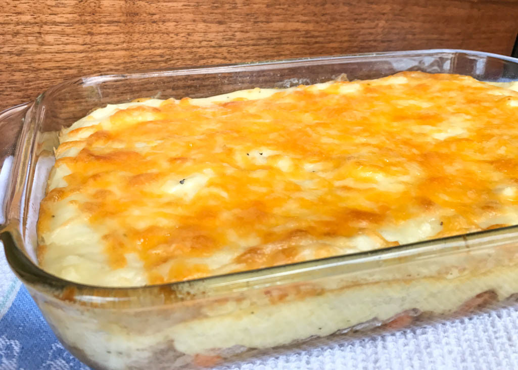 Mashed Potato Pies
 Easy Shepherd s Pie Recipe using Pre Cooked Mashed Potatoes