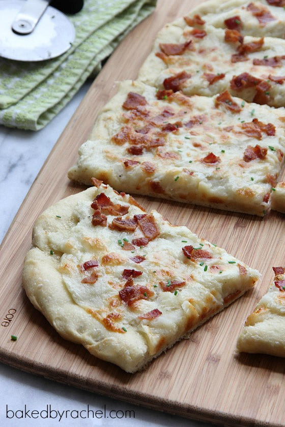 Mashed Potato Pizza
 Loaded Mashed Potato Pizza