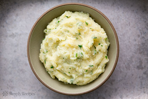 Mashed Potatoes In Spanish
 Mashed Potatoes and Parsnips with Chives and Parsley