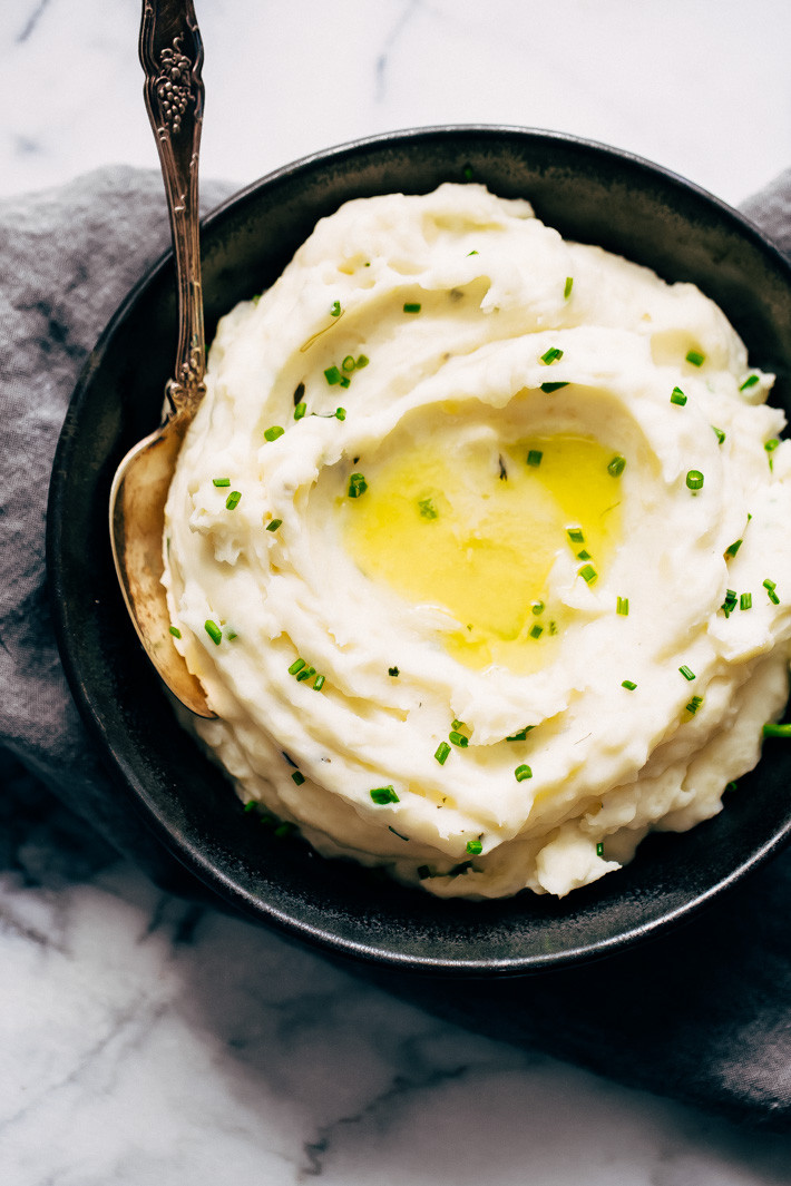 Mashed Potatoes In The Instant Pot
 20 Minute Garlic Herb Instant Pot Mashed Potatoes Recipe