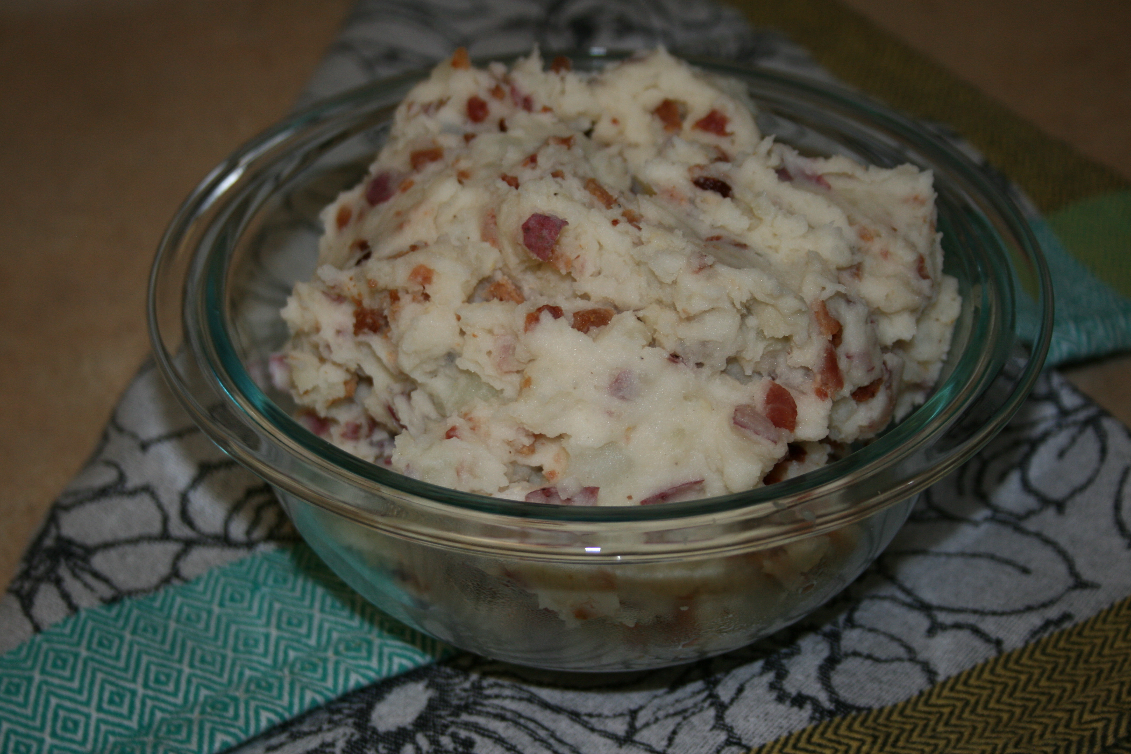 Mashed Red Potatoes
 Garlic Bacon Mashed Red Potatoes Foo Anonymous