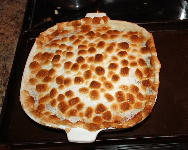 Mashed Sweet Potatoes With Marshmallows
 Mashed sweet potatoes with marshmallows