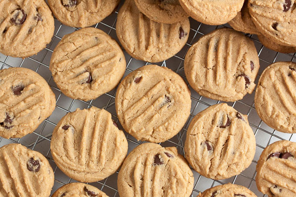 Melted Butter Chocolate Chip Cookies
 Melt in your mouth Peanut Butter Chocolate Chip Cookies