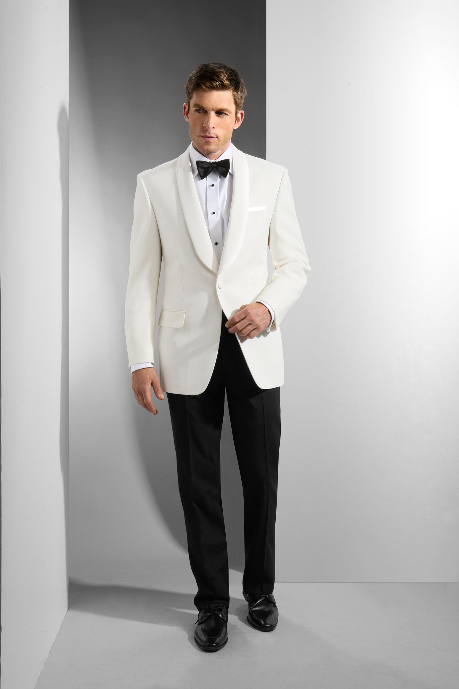 Mens White Dinner Jacket
 Men s White Shawl Dinner Jacket