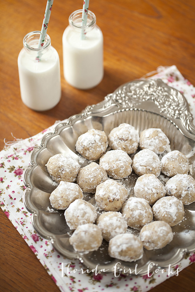 Mexican Christmas Cookies
 MEXICAN WEDDING COOKIES