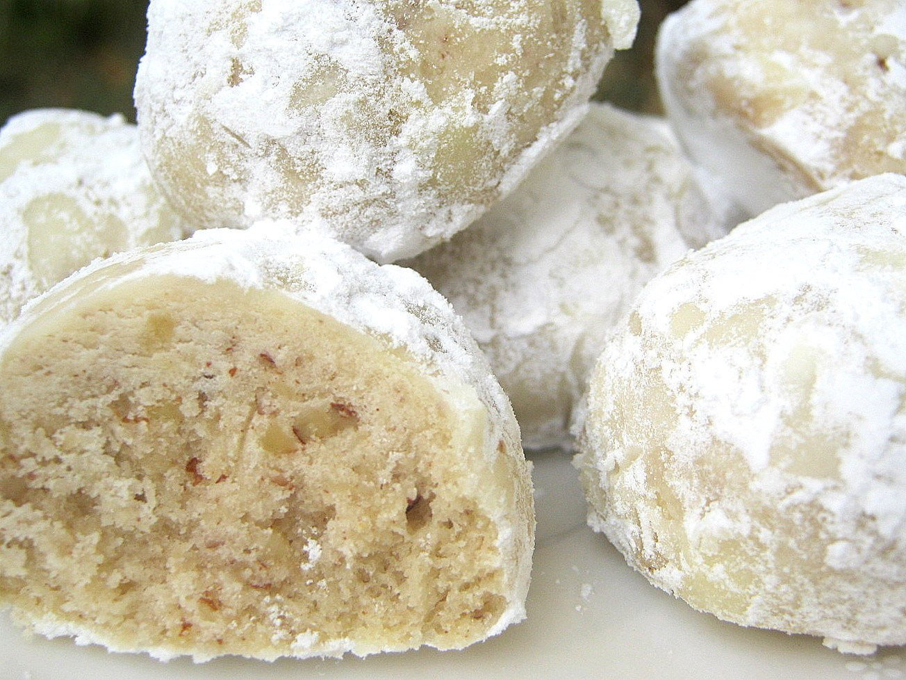 Mexican Christmas Cookies
 Mexican Wedding Cookies Recipe — Dishmaps