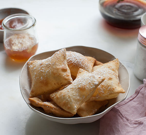 Mexican Dessert Sopapillas
 New Mexican Style Sopapillas with Honey – A Cozy Kitchen