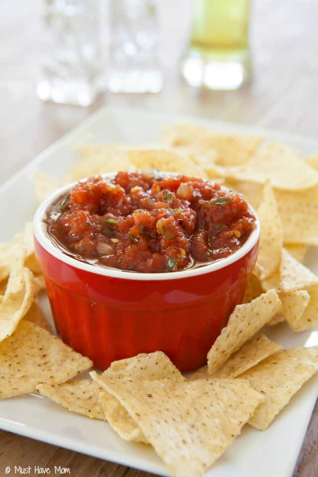 Mexican Restaurant Salsa Recipe
 The BEST Restaurant Style Salsa Recipe Made With Canned