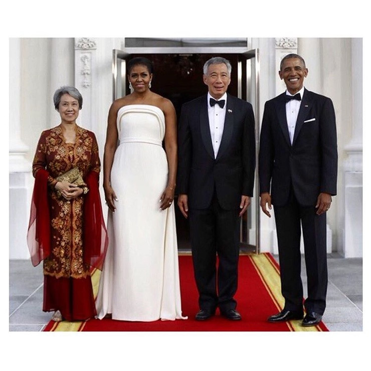 Michelle Obama State Dinner 2016 Dress
 Michelle Obama Stuns In White State Dinner Dress