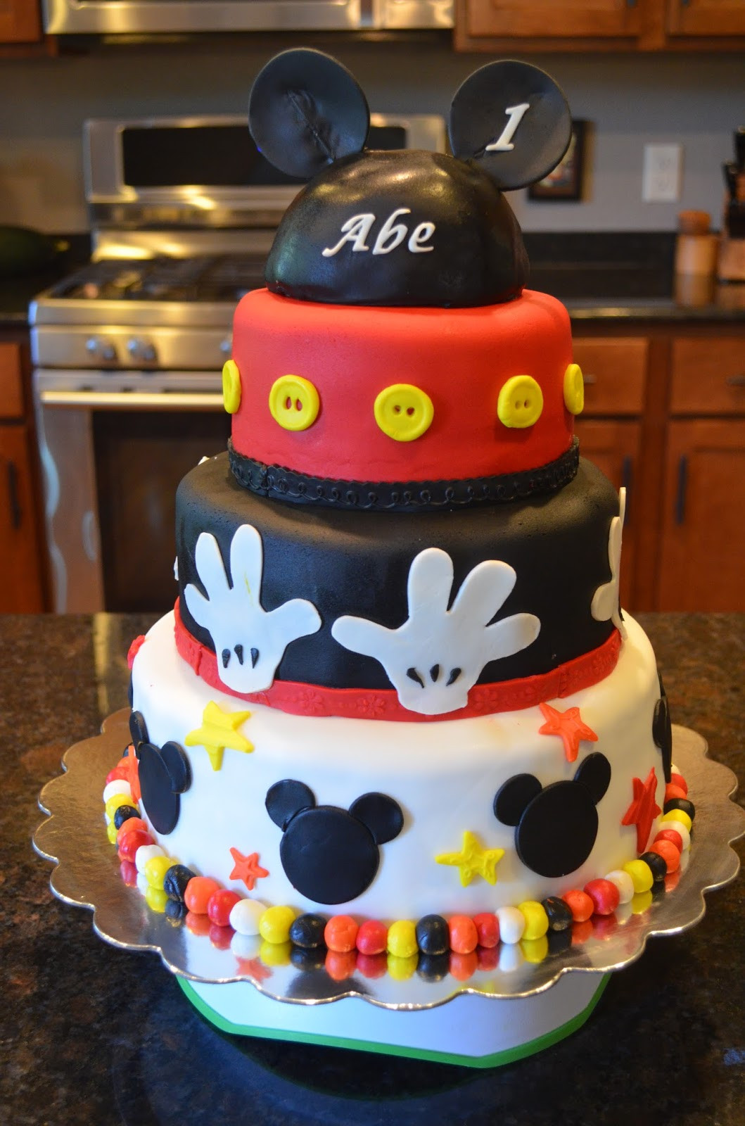 Mickey Mouse Dessert
 Cake Mama Mickey Mouse for Abe