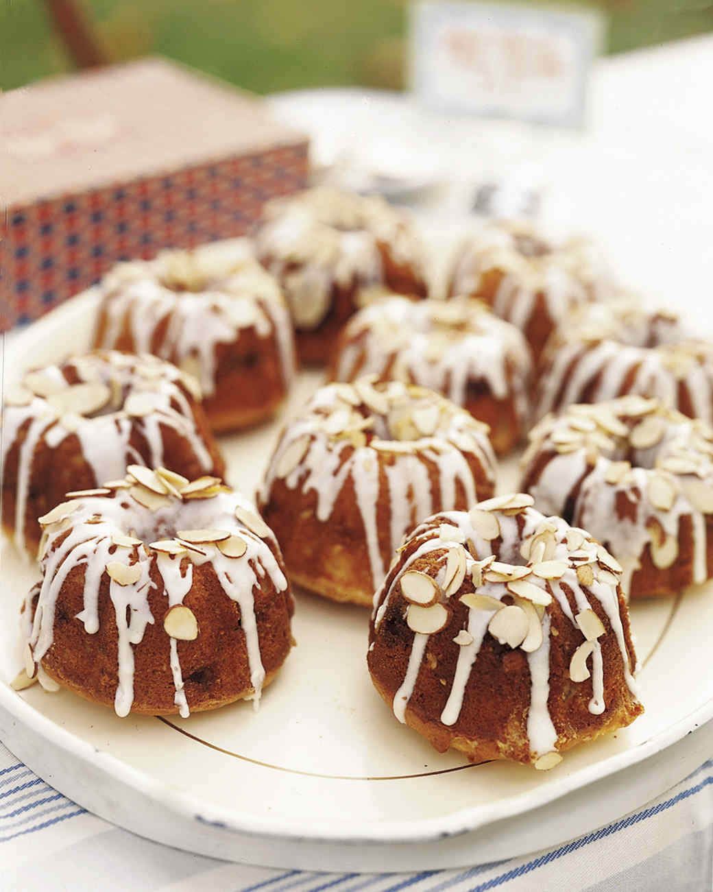 Mini Cake Recipe
 mini bundt cake recipe