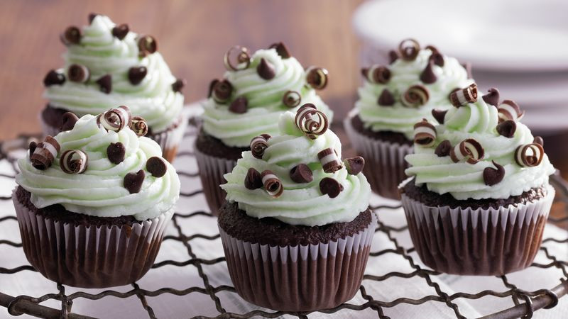 Mini Cake Recipe
 Mint Chocolate Chip Mini Cakes Recipe BettyCrocker