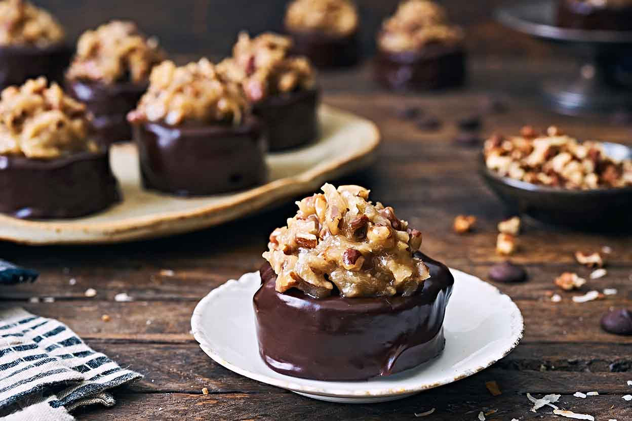 Mini Cake Recipe
 German Chocolate Mini Cakes Recipe