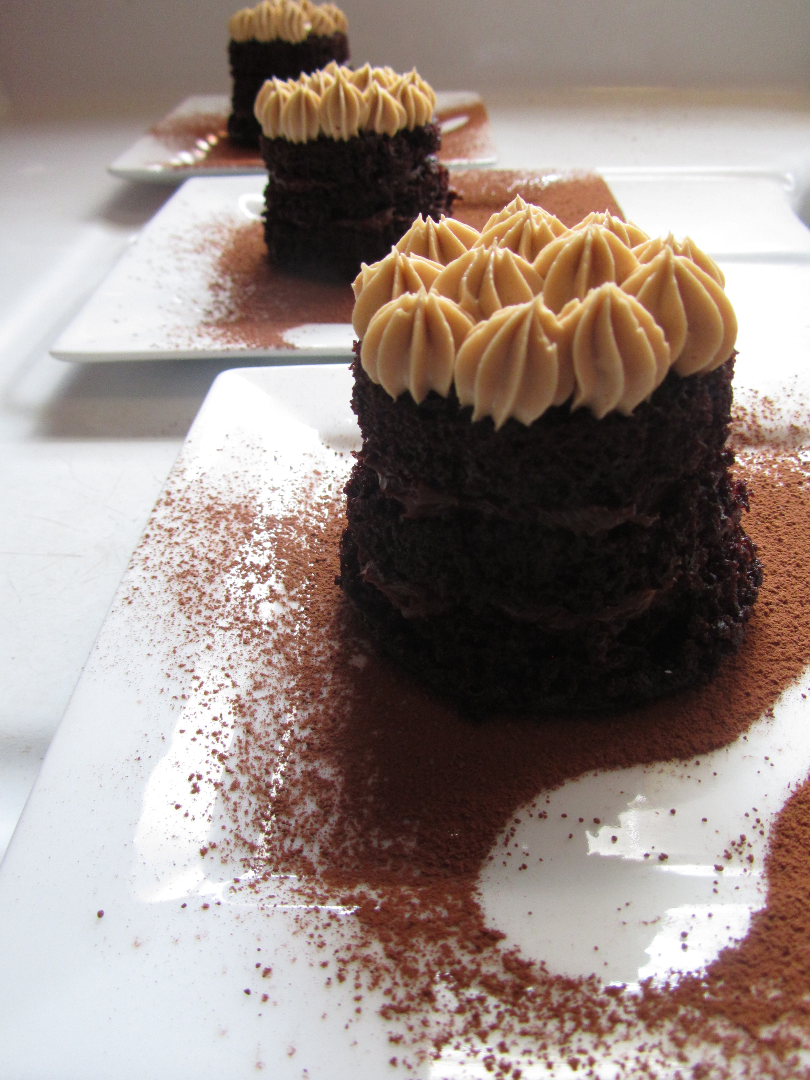 Mini Chocolate Cake
 Chocolate Coffee Mini Cakes with a Walnut Espresso Ganache
