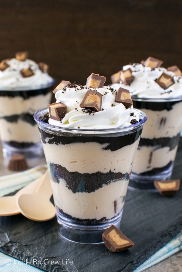 Mini Dessert Cup Recipes
 No Bake Peanut Butter Fudge Cheesecake Parfaits Inside