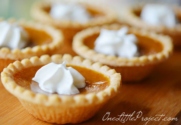 Mini Pumpkin Pie
 Mini Pumpkin Pies