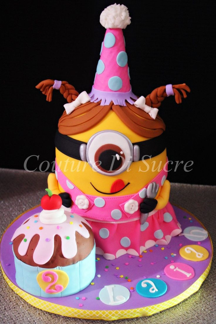 Minion Birthday Cake
 Minion Cake Food