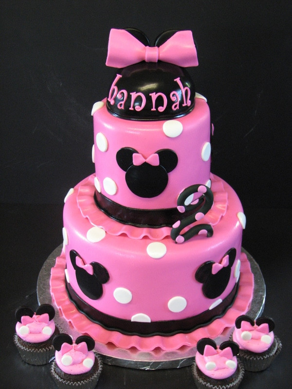 Minnie Mouse Birthday Cake
 10 Cutest Minnie Mouse Cakes Everyone Will Love Pretty