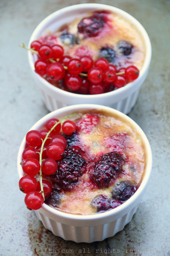 Mixed Berry Desserts
 Berries broiled with cream Cheater berry crème brulee