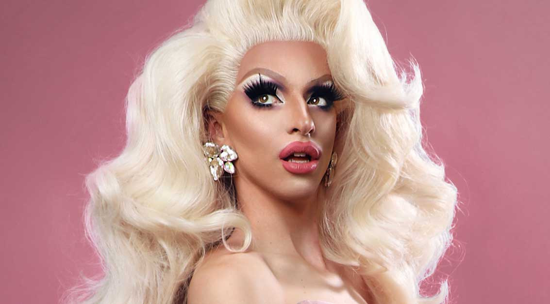 Miz Cracker Time For Dinner
 Miz Cracker