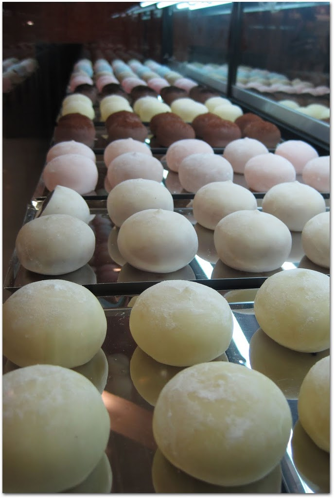 Mochi Japanese Dessert
 Japanese food japanese desserts sweet and squishy