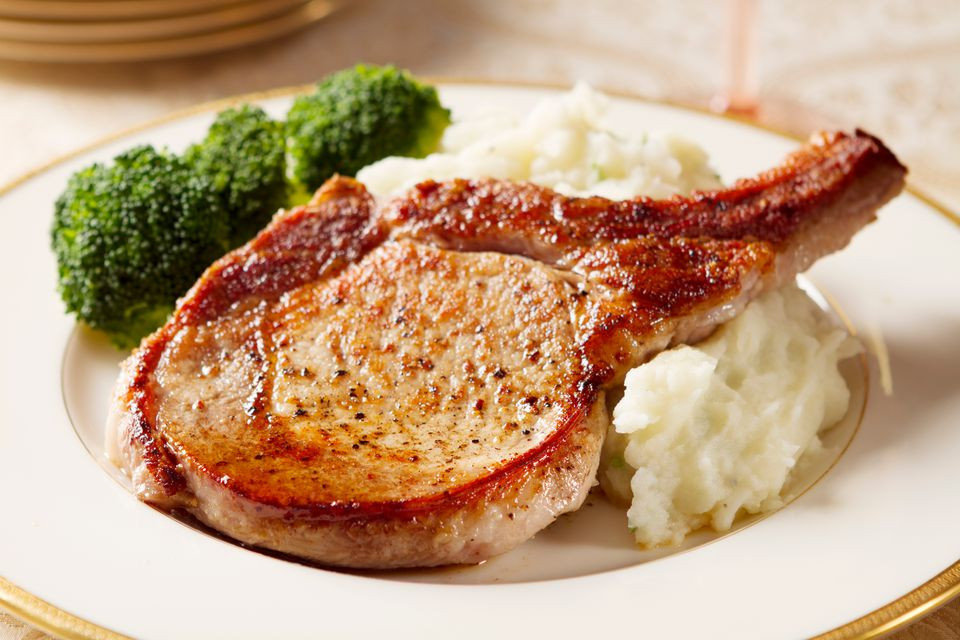 Moist Pork Chops
 Perfect Way To Cook Porkchop