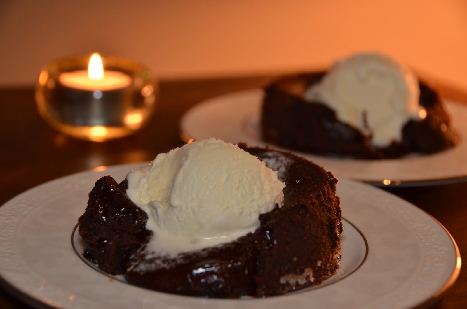 Molten Chocolate Cake
 Playing with Flour Molten chocolate cake