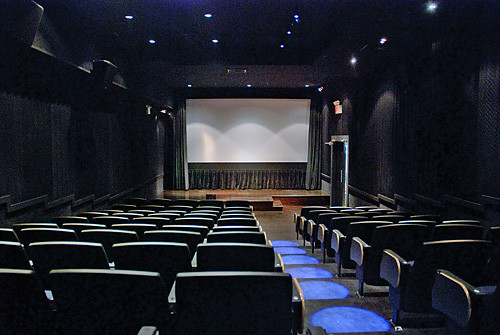 Movie Dinner Theaters
 Dinner and a movie — ing soon to Williamsburg