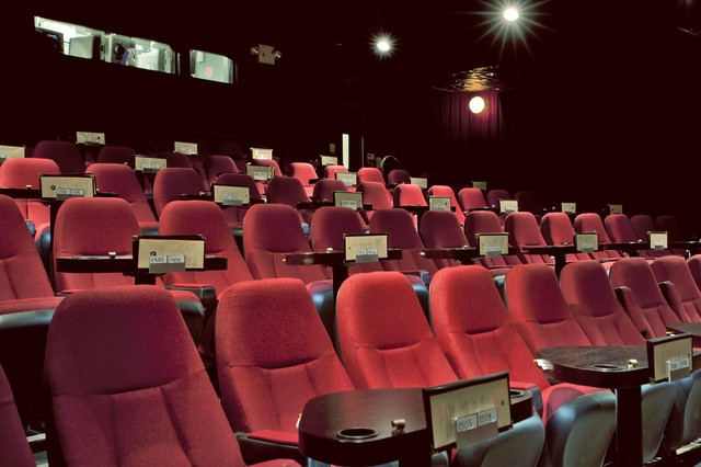 Movie Theater With Dinner
 Nitehawk Williamsburg’s New Dinner x Movie Theater ← bifuteki