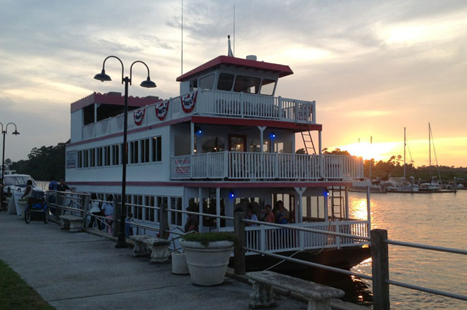 Myrtle Beach Dinner Cruise
 Barefoot Princess Riverboat VMB Discount Through Beach