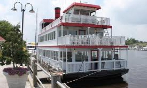 Myrtle Beach Dinner Cruise
 Barefoot Princess fers Unique View of the Grand Strand