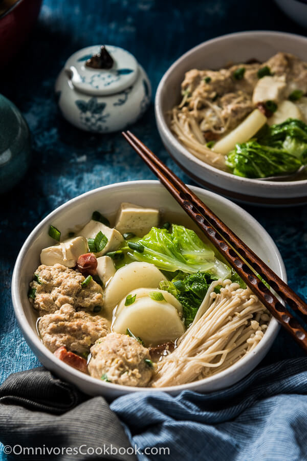 Napa Cabbage Soup
 Napa Cabbage Soup with Meatballs