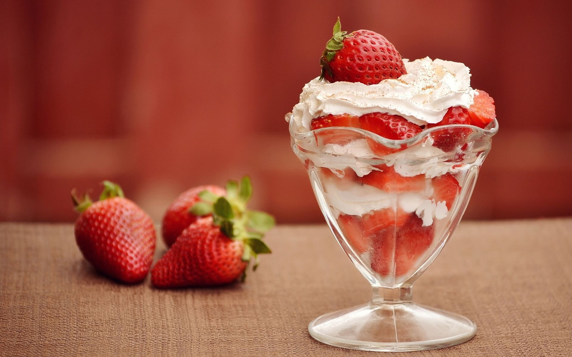 National Dessert Day 2018
 National Strawberry Sundae Day July 7 2018