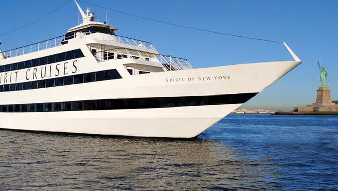 New York Dinner Cruise
 Yacht Dinner Cruise with Buffet and Live Entertainment