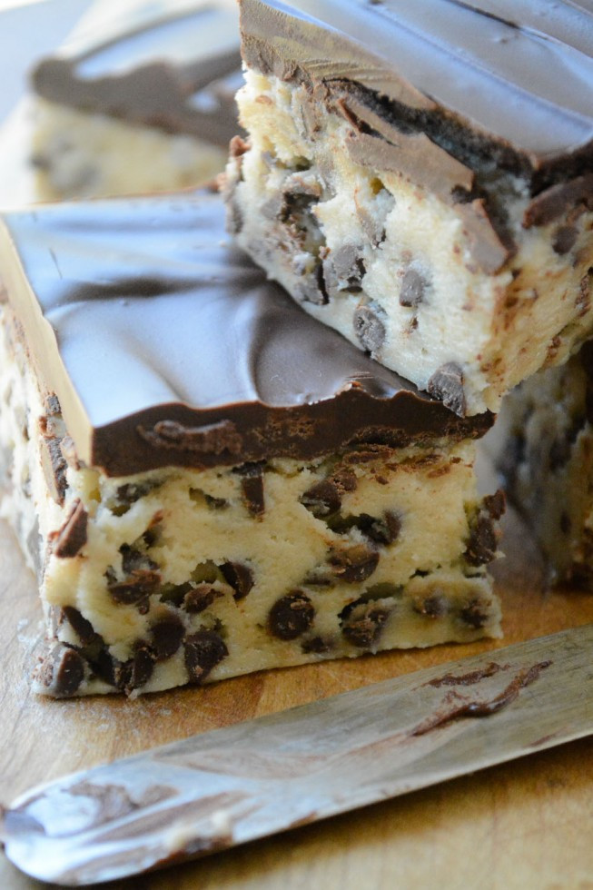 No Bake Chocolate Chip Cookies
 No Bake Chocolate Chip Cookie Dough Bars