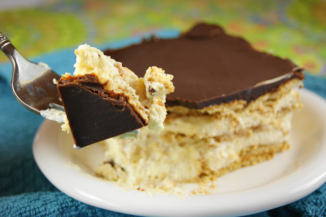 No Bake Chocolate Eclair Dessert
 No Bake Chocolate Eclair Dessert