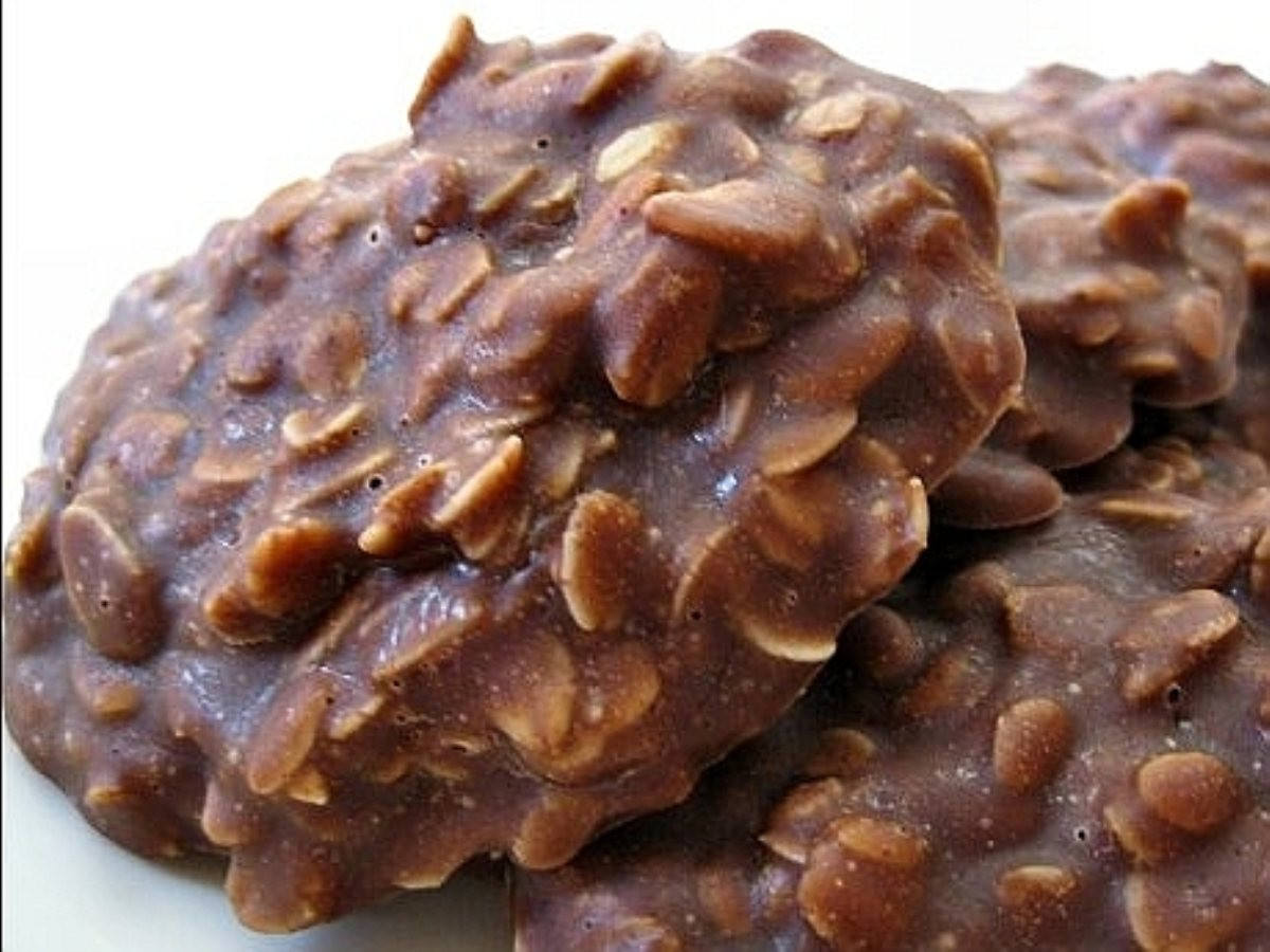 No Bake Cookies With Peanut Butter
 No Bake Chocolate Peanut Butter Cookies BigOven