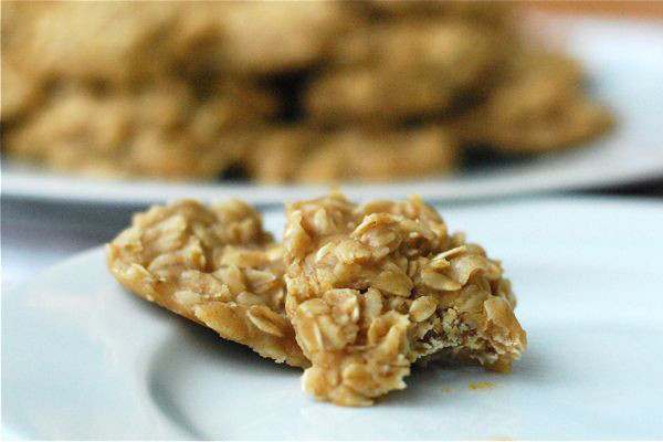 No Bake Peanut Butter Oatmeal Cookies
 No Bake White Chocolate Peanut Butter Oatmeal Cookies