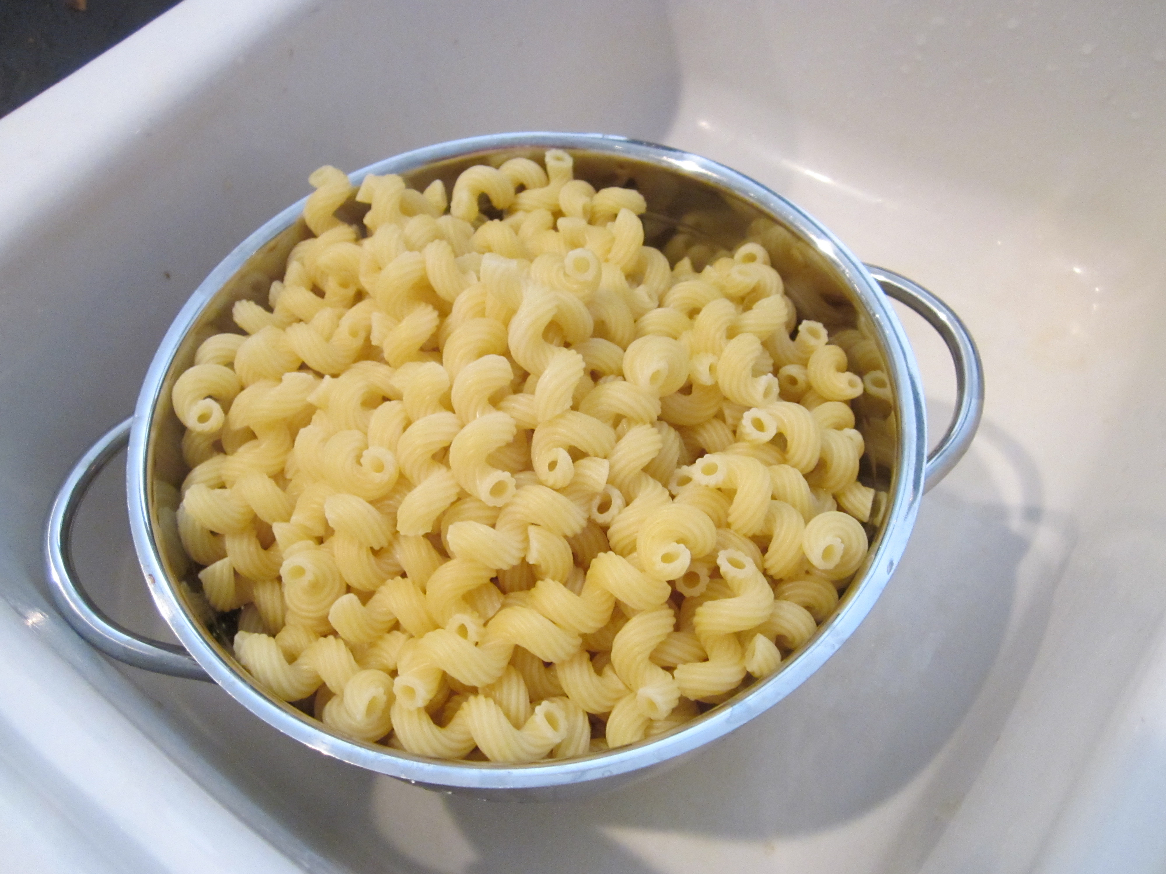 Noodles Mac And Cheese
 Macaroni and Cheese