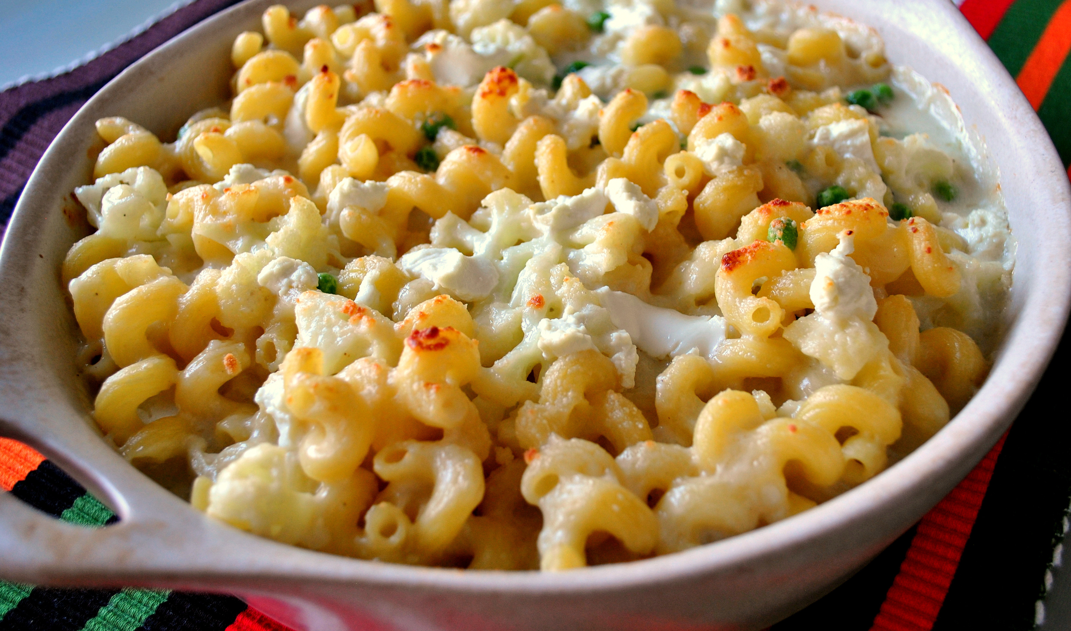 Noodles Mac And Cheese
 Macaroni and Cheese with Cauliflower and Peas sauce is