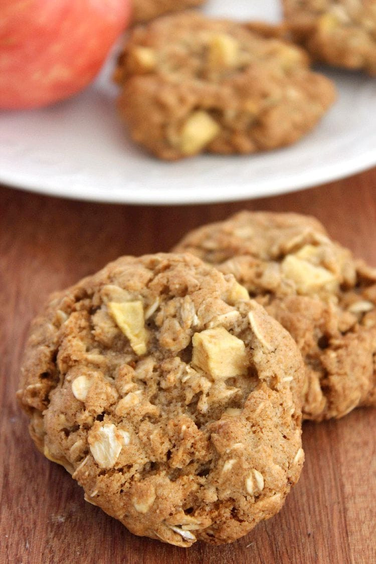 Oatmeal Apple Cookies
 Cinnamon Apple Oatmeal Cookies Recipe