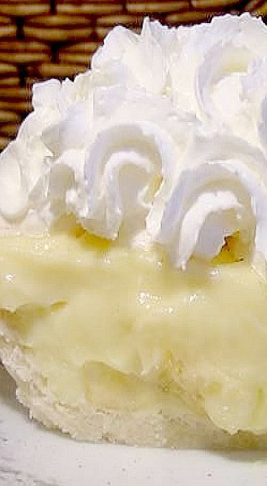 Old Fashioned Banana Cream Pie
 Old Fashioned Banana Cream Pie Recipe