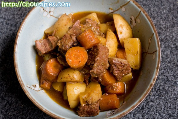 Old Fashioned Beef Stew
 Old Fashioned Beef Stew Recipe for Slow Cooker
