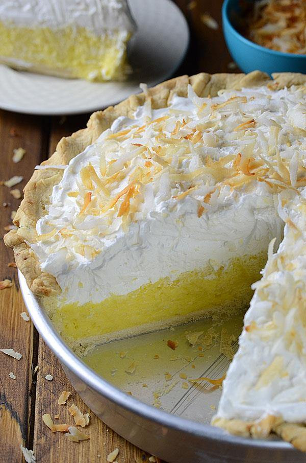 Old Fashioned Coconut Cream Pie
 Old Fashioned Coconut Cream Pie